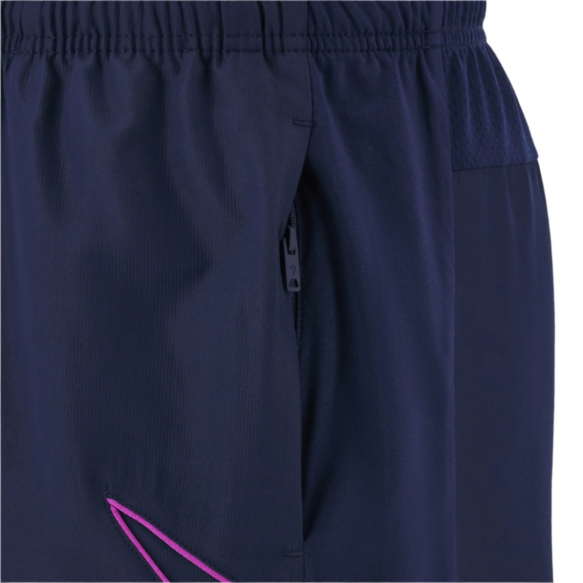 Scotland 25/26 Player Training Short by Macron